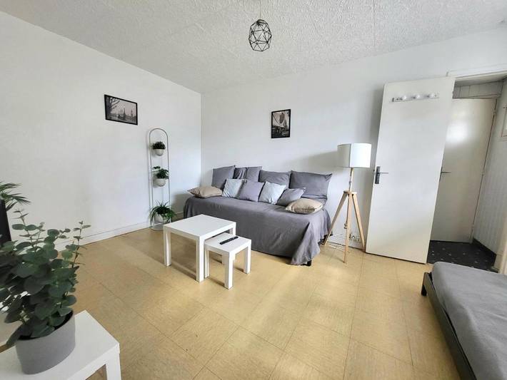 Gîte pour 6 personnes, avec Terrasse à Trappes