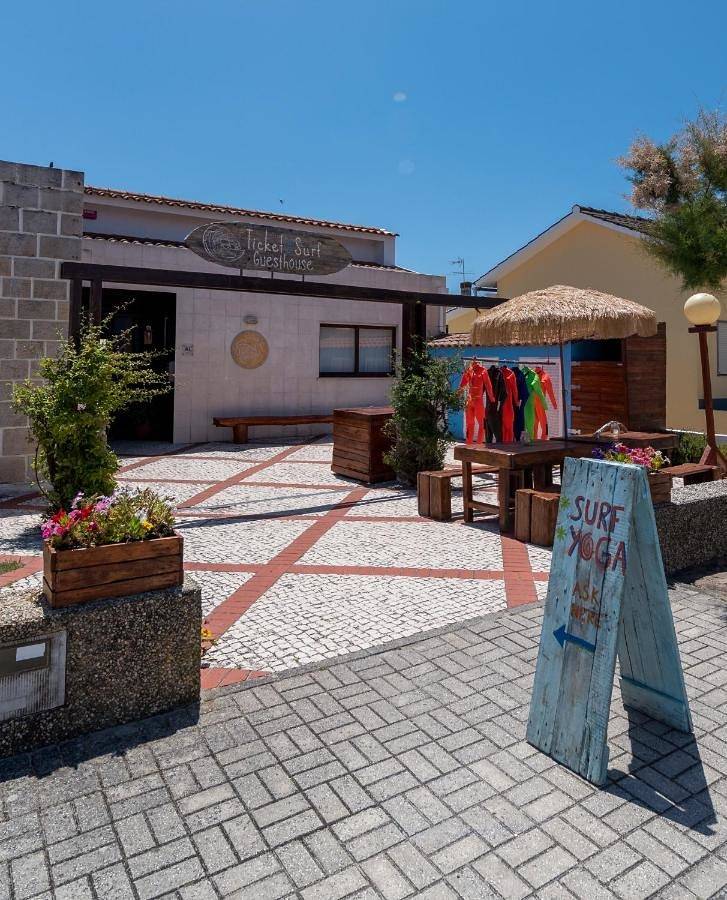 Bed in 6-Bed Mixed Dormitory Room in Praia da Tocha, Tocha (Cantanhede)