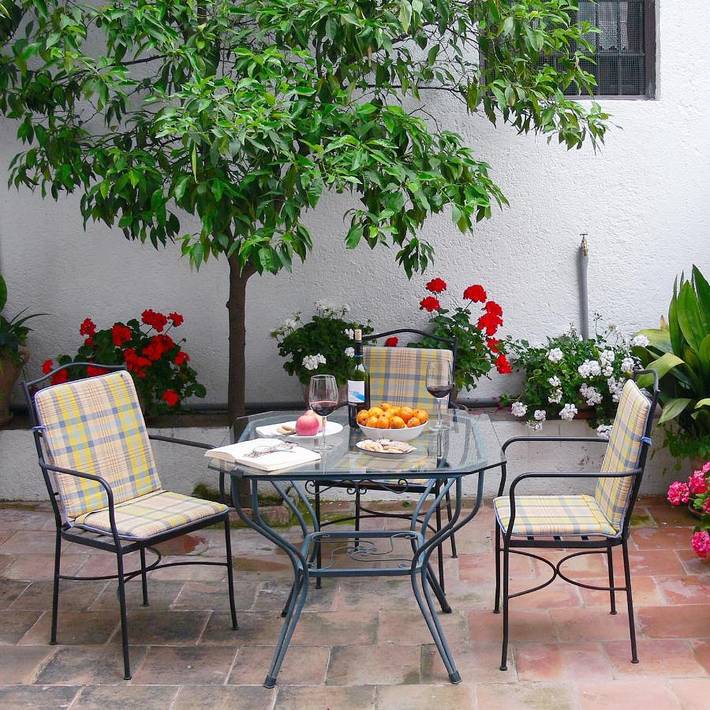 Casa de huéspuedes para 5 personas, con jardín en Granada