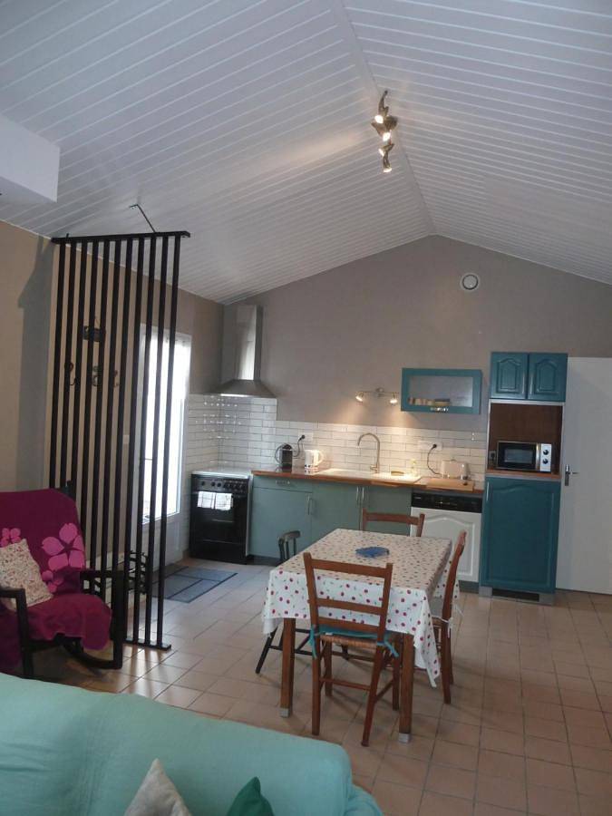Casa de vacaciones para 2 personas, con terraza y piscina - 1