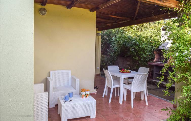 Appartamento vista mare con AC, parcheggio, cucina e giardino - Vicino alla spiaggia di Costa Rei in Costa Rei, Muravera