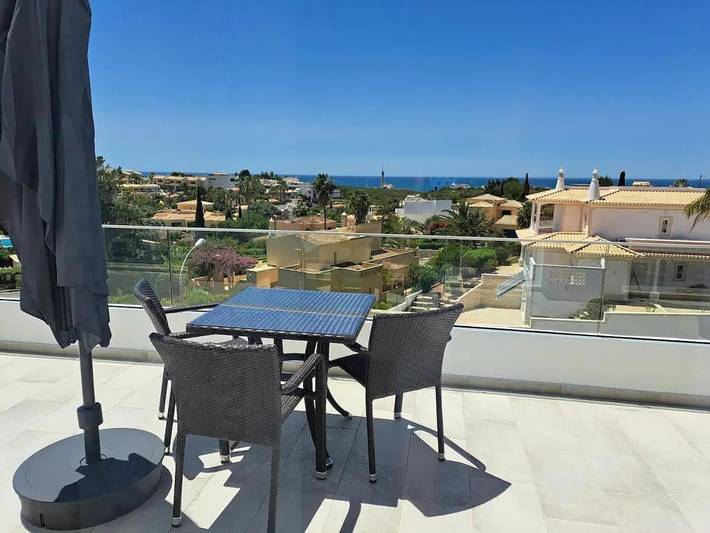 Gîte pour 2 personnes, avec piscine et balcon à Ferragudo - 4