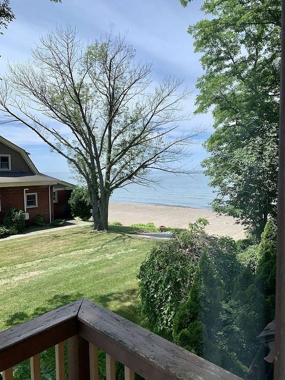 Ganze Wohnung, Entspannen Sie sich und genießen Sie den Strand! Benutzung von Kajak, Paddelboot und Paddle Board inklusive! in Chautauqua County