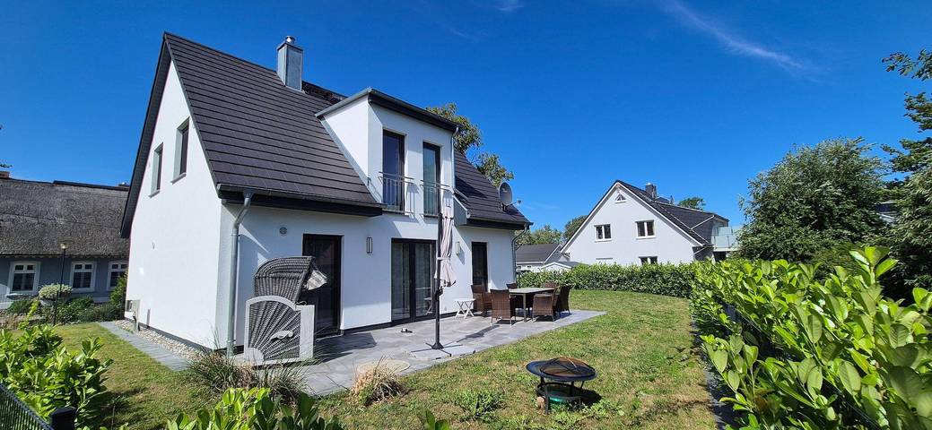 Ferienhaus für 6 Personen, mit Terrasse und Garten sowie Sauna in Garz/Rügen - 3