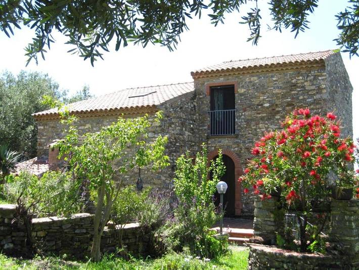 Agriturismo per 2 persone, con Terrazza e Giardino nonché Panorama a Pisciotta