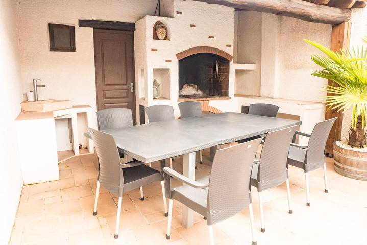 Ferienhaus für 8 Personen, mit Terrasse und Garten in Aude - 2
