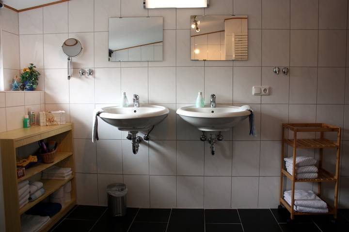 Ganze Wohnung, Ferienwohnung "Haus Erika" - Ferienwohnung Haus Erika in Kreideseenähe in Hemmoor, Cuxland