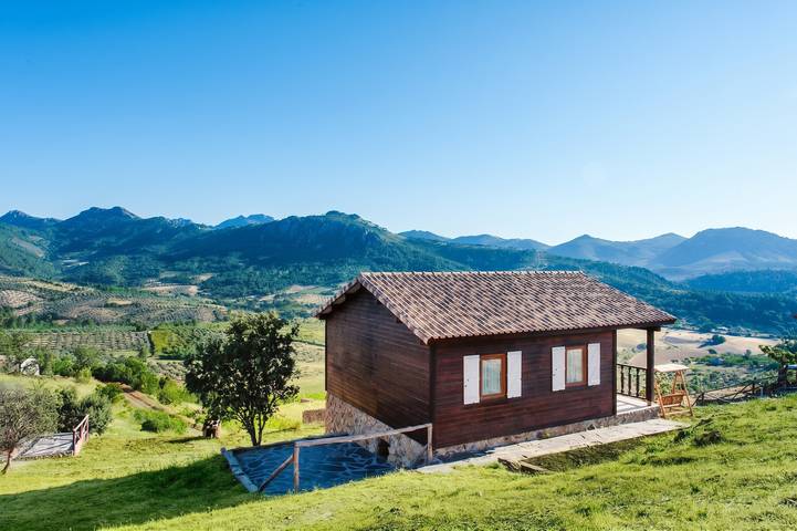 Ferienhaus für 2 Personen, mit Terrasse und Pool - 1