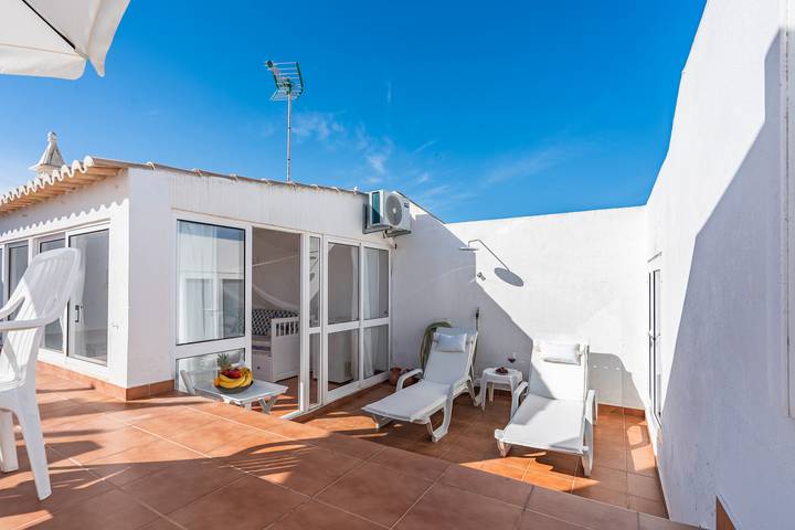 Gîte pour 4 personnes, avec balcon ainsi que jardin et bassin pour enfant en Algarve - 2