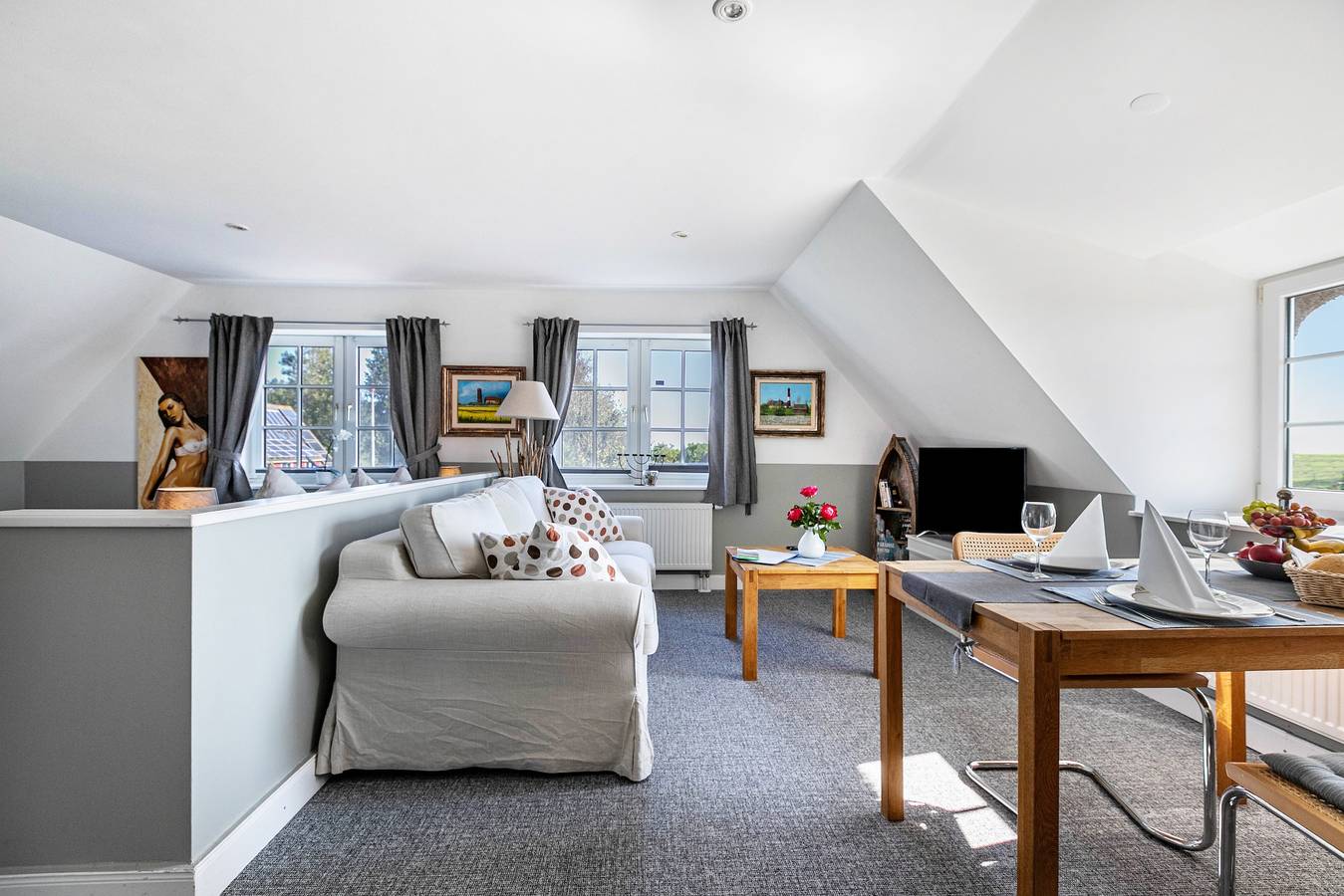 Entire apartment, Apartment 'Südost' with Shared Terrace, Private Garden and Wi-Fi in Pellworm, North Friesland