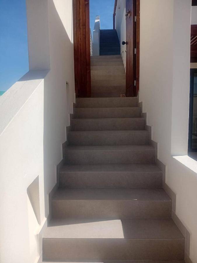 Location de vacances pour 4 personnes, avec piscine ainsi que jardin et vue dans Boa Vista (homonymie) - 2