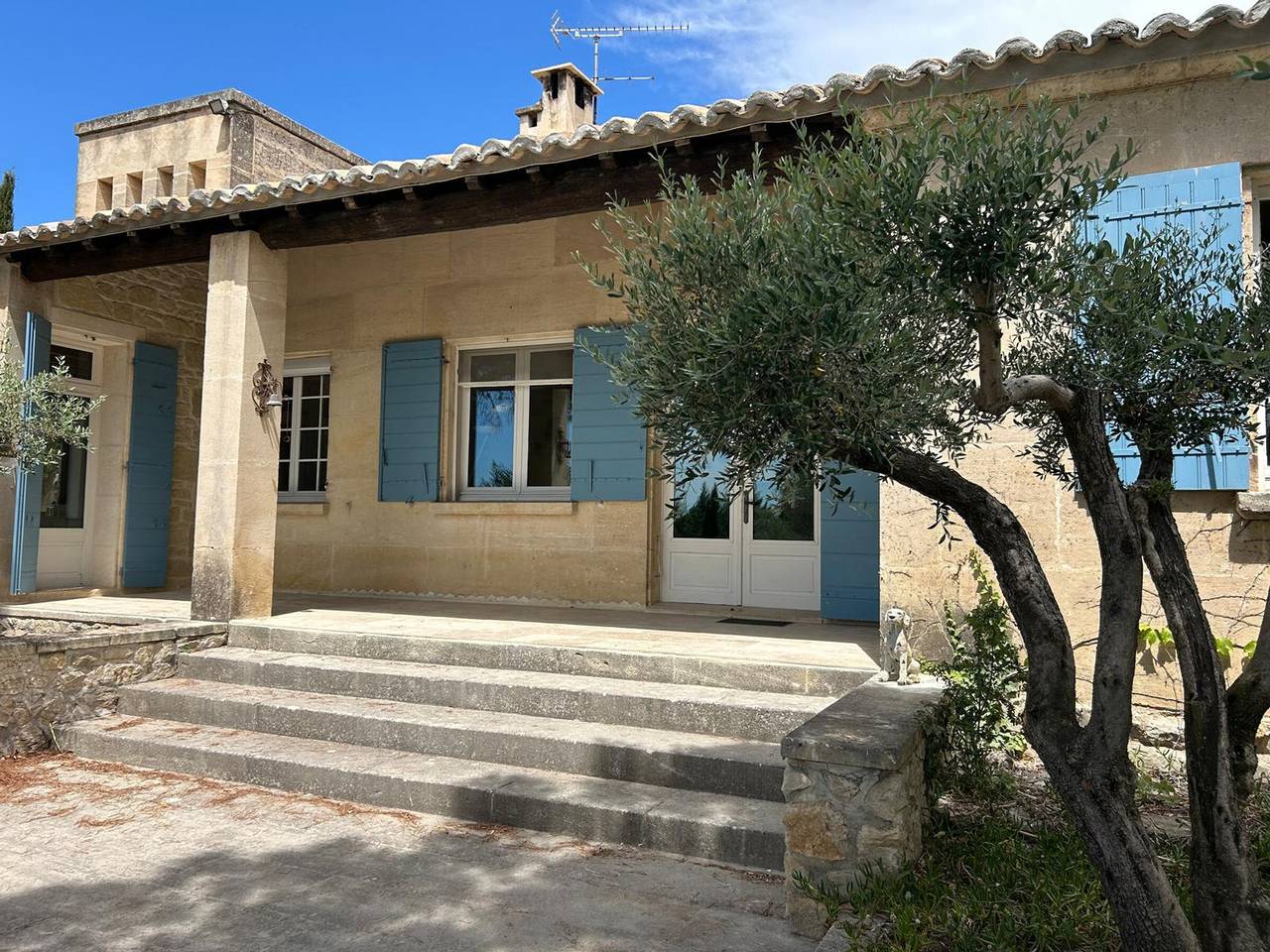 Provençal Mas in Fontvieille - Charm and Tranquility in Fontvieille, Arles region