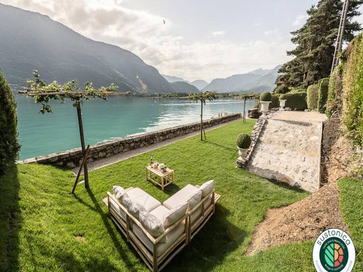 Location de vacances pour 10 personnes, avec balcon et jardin, adapté aux familles à Doussard