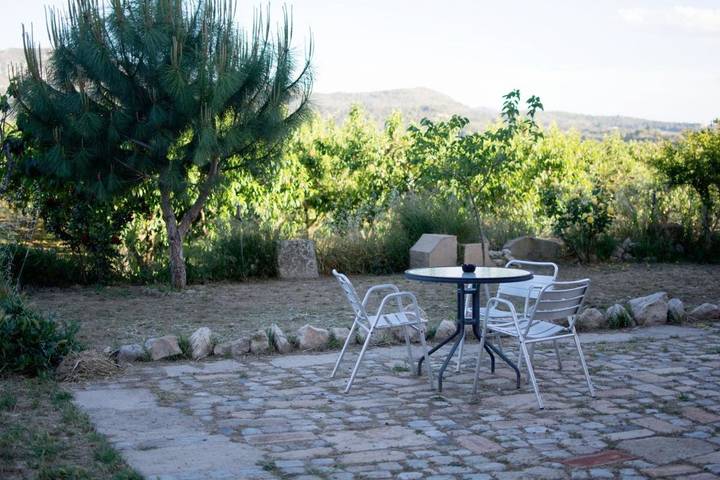 Casa rural para 3 personas, con piscina además de jardín y vistas en Cataluña - 3