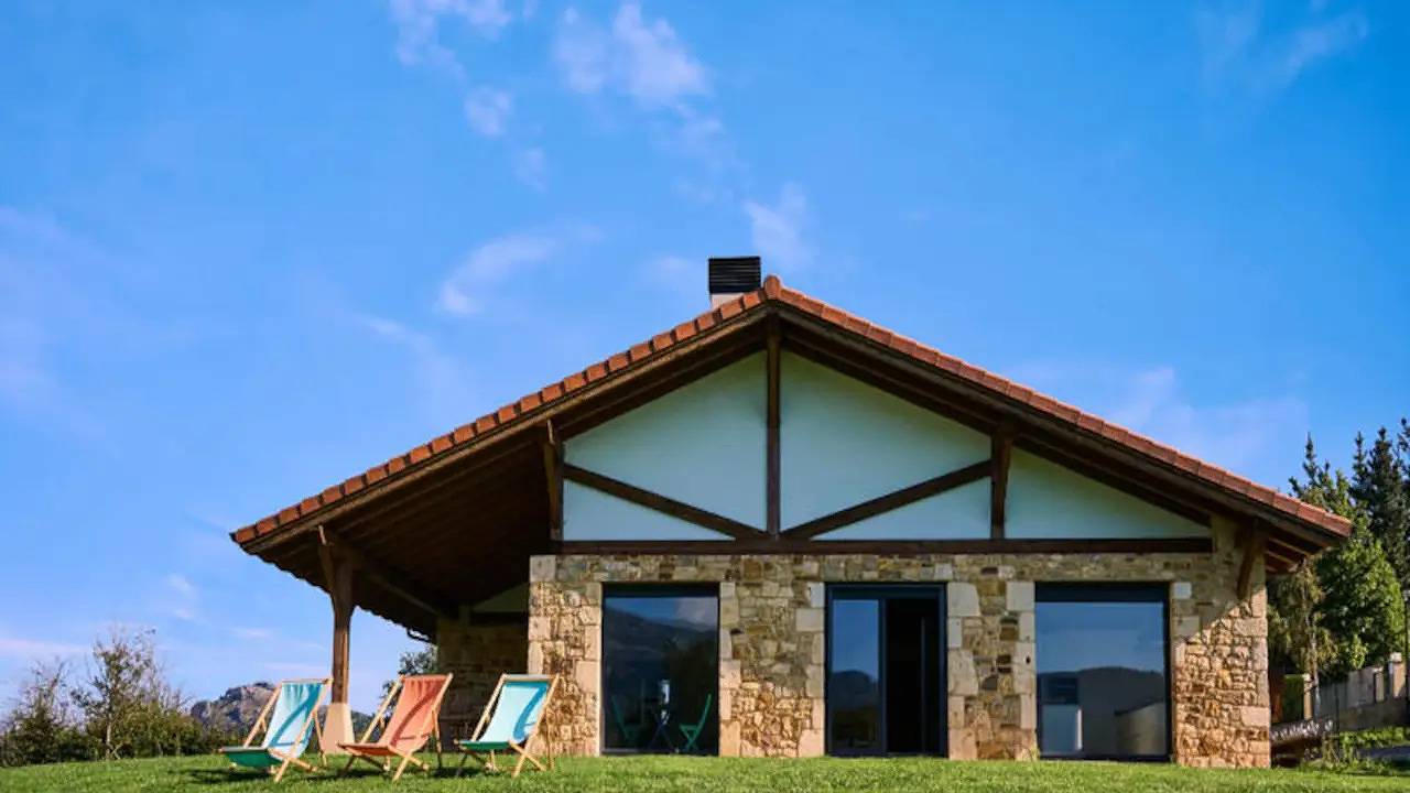 Apartamento vacacional entero, Apartamento de vacaciones para 9 personas con jardín in Ceánuri, Cordillera Cantábrica