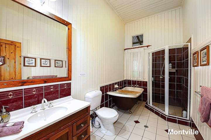 Holiday home for 9 people, with pets in Queensland