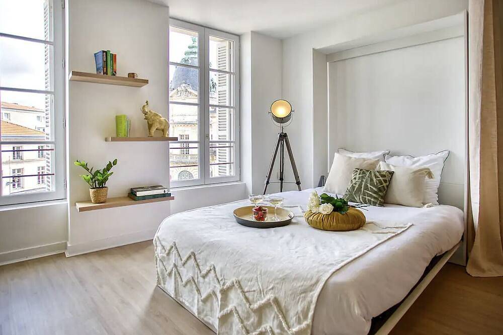 Entire apartment, The vegetal suite hyper centre in Angoulême, Charente