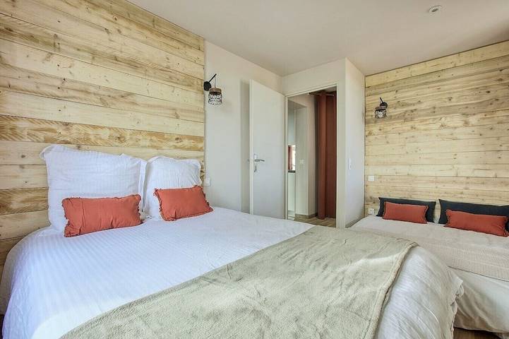 Location de vacances pour 12 personnes, avec jardin et sauna, animaux acceptés à Brens - 3