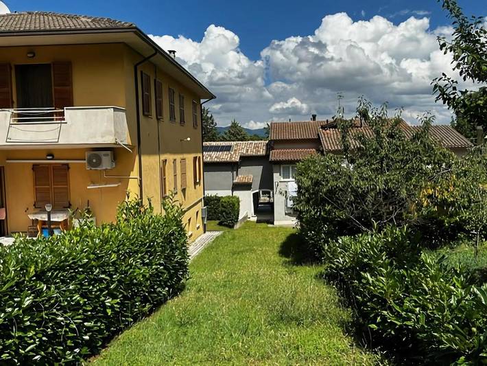 Location de vacances pour 5 personnes, avec balcon à Esanatoglia - 2