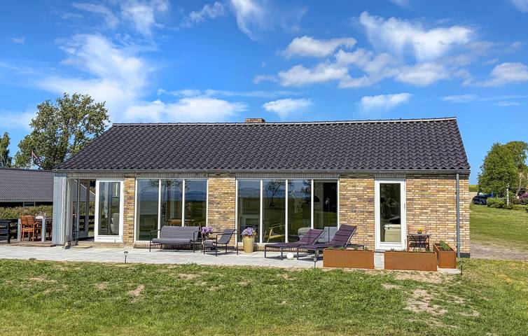 Ferienhaus für 6 Personen, mit Terrasse und Sauna in Kegnæs