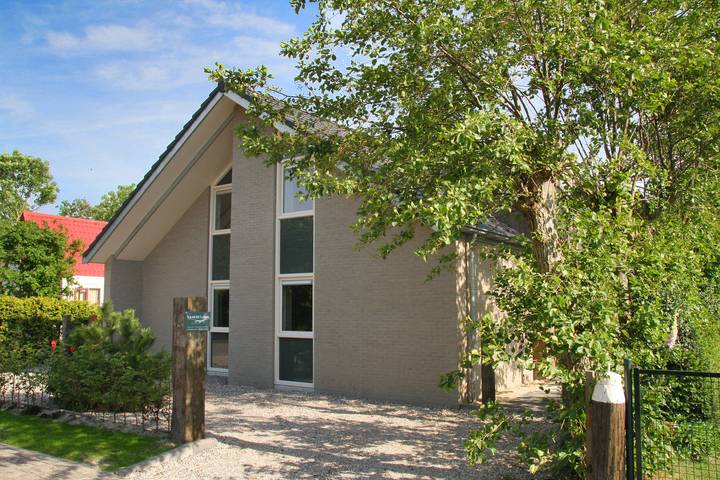 Villa für 14 Personen, mit Terrasse und Garten