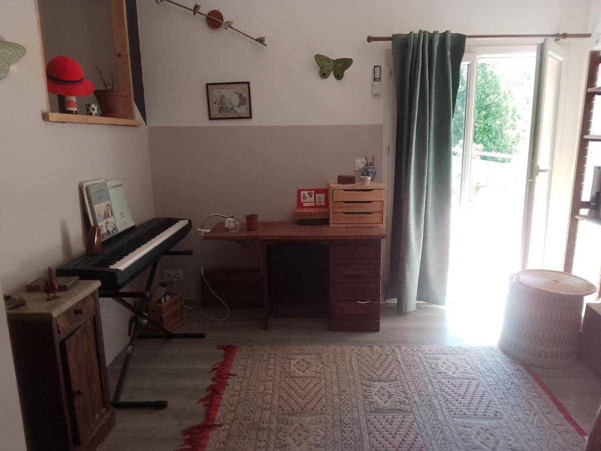 Charmante petite maison de campagne in Chabrillan, Région de Die