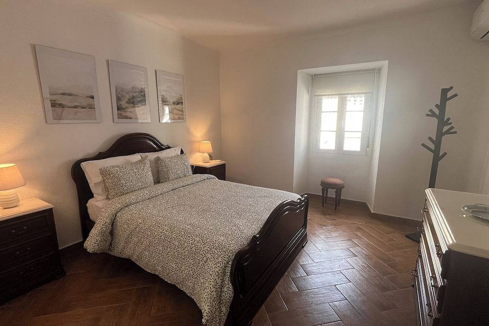 Apartamento inteiro, Vista Mourisca: O seu refúgio em Mourão! in Mourão, Distrito de Évora