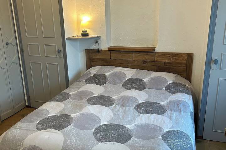 Location de vacances pour 8 personnes, avec terrasse et jardin à Gonfaron - 4