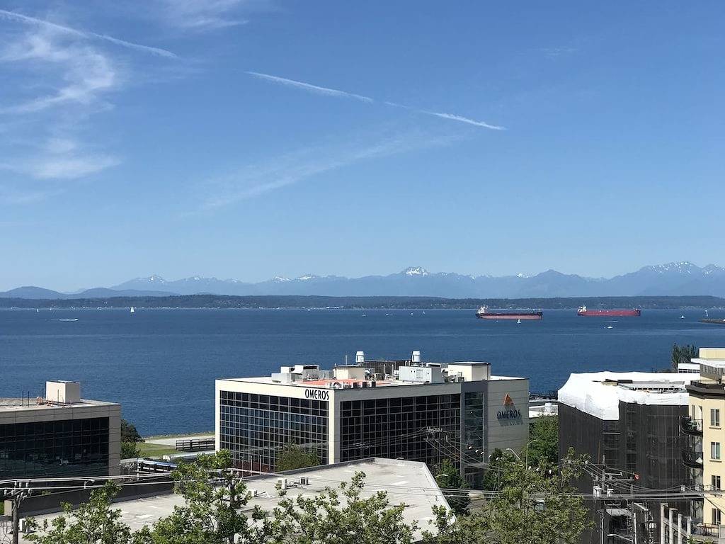 Ganze Wohnung, Top Floor Water View Oasis near Space Needle & Cruise in Seattle, King County
