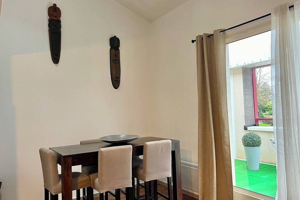 Appartement entier, Le Stand'  Gambetta , Duplex de Standing centre-ville , calme et tout confort in Cholet, Région de Cholet