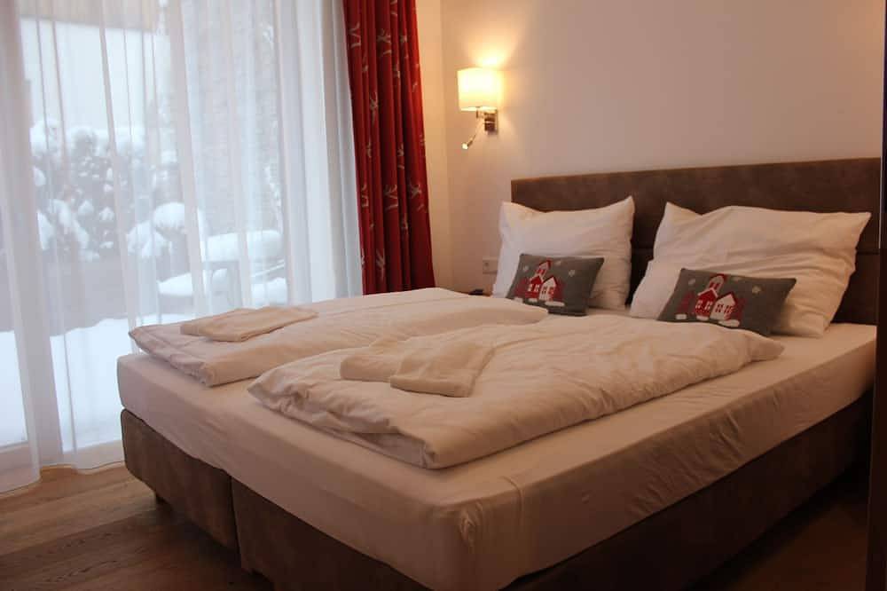Ganze Wohnung, Sonnige Penthouse Wohnung mit fantastischem Ausblick auf den Großvenediger in Neukirchen am Großvenediger, Kitzbüheler Alpen