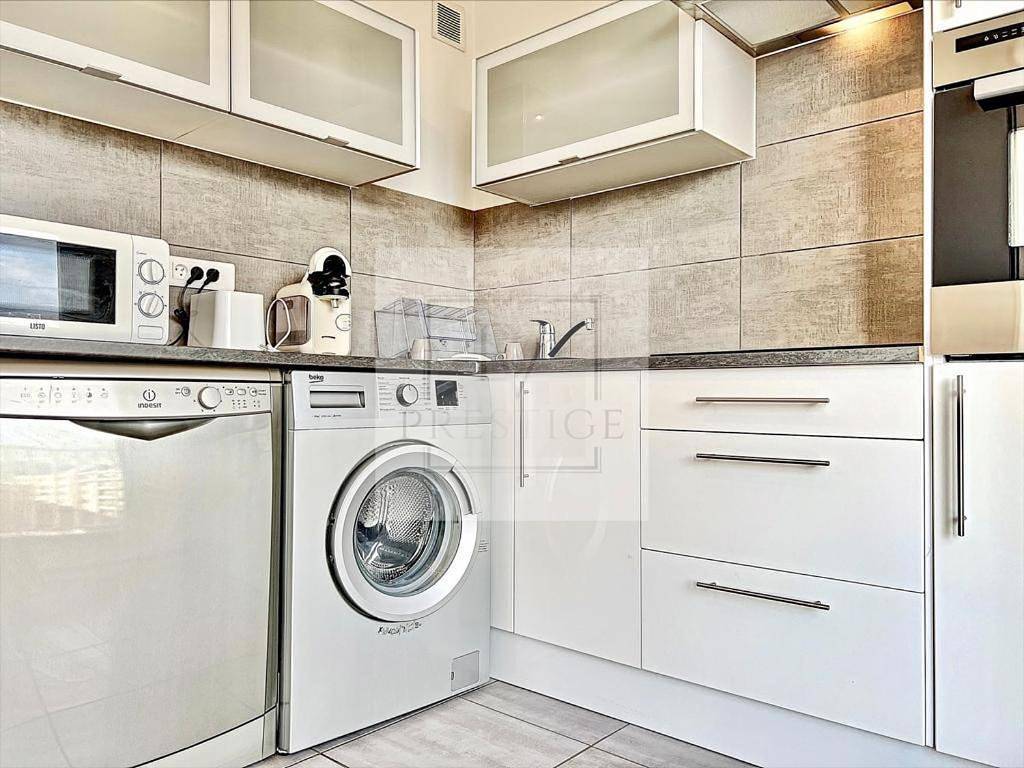 Appartement entier, Studio Apartment in Annemasse, Région de Saint-Julien-en-Genevois