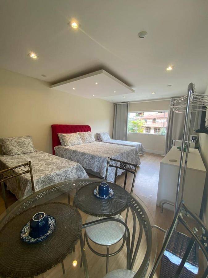 Casas e apartamentos de temporada para 4 pessoas, com vista em Petrópolis