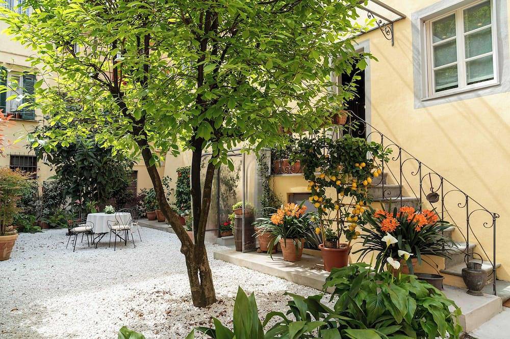 Casa vacanza a Lucca a partire da 342€ a notte