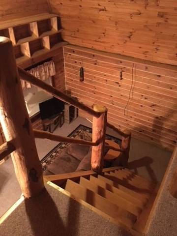 Log Cabin for 6 Guests in Iowa, USA, Picture 4