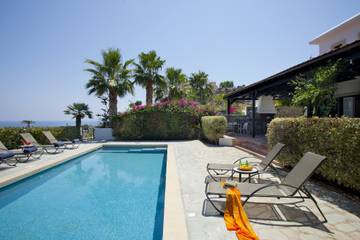 Villa for 9 People in Protaras, South Cyprus, Photo 2