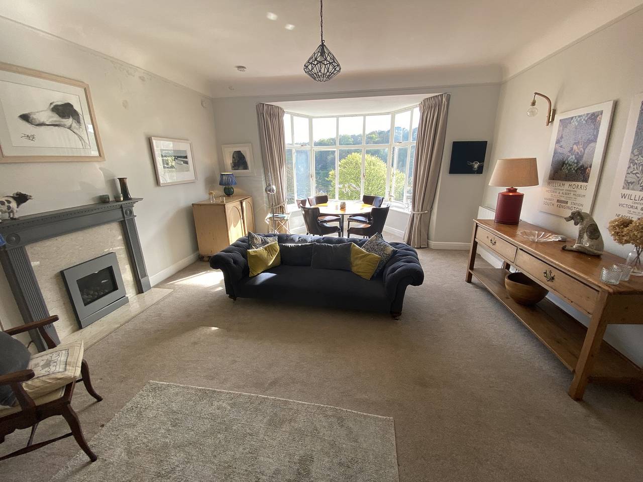 Entire holiday apartment, Seaside 2-Bed,  Sleeps 4, Parking & Pet Friendly in Salcombe, Devon