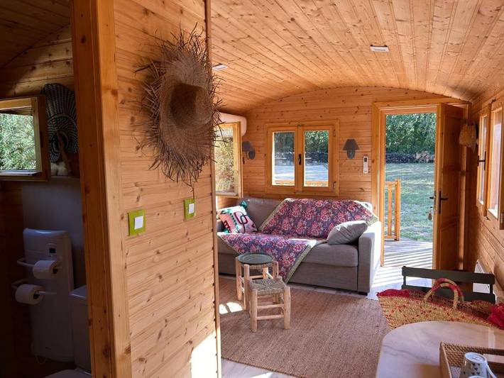 Chambre d’hôte pour 4 personnes, avec vue ainsi que piscine et jardin à Maussane-les-Alpilles - 4