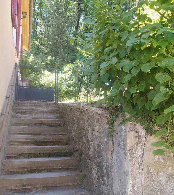 Location de vacances pour 4 personnes, avec jardin et vue, animaux acceptés à Thoard - 3