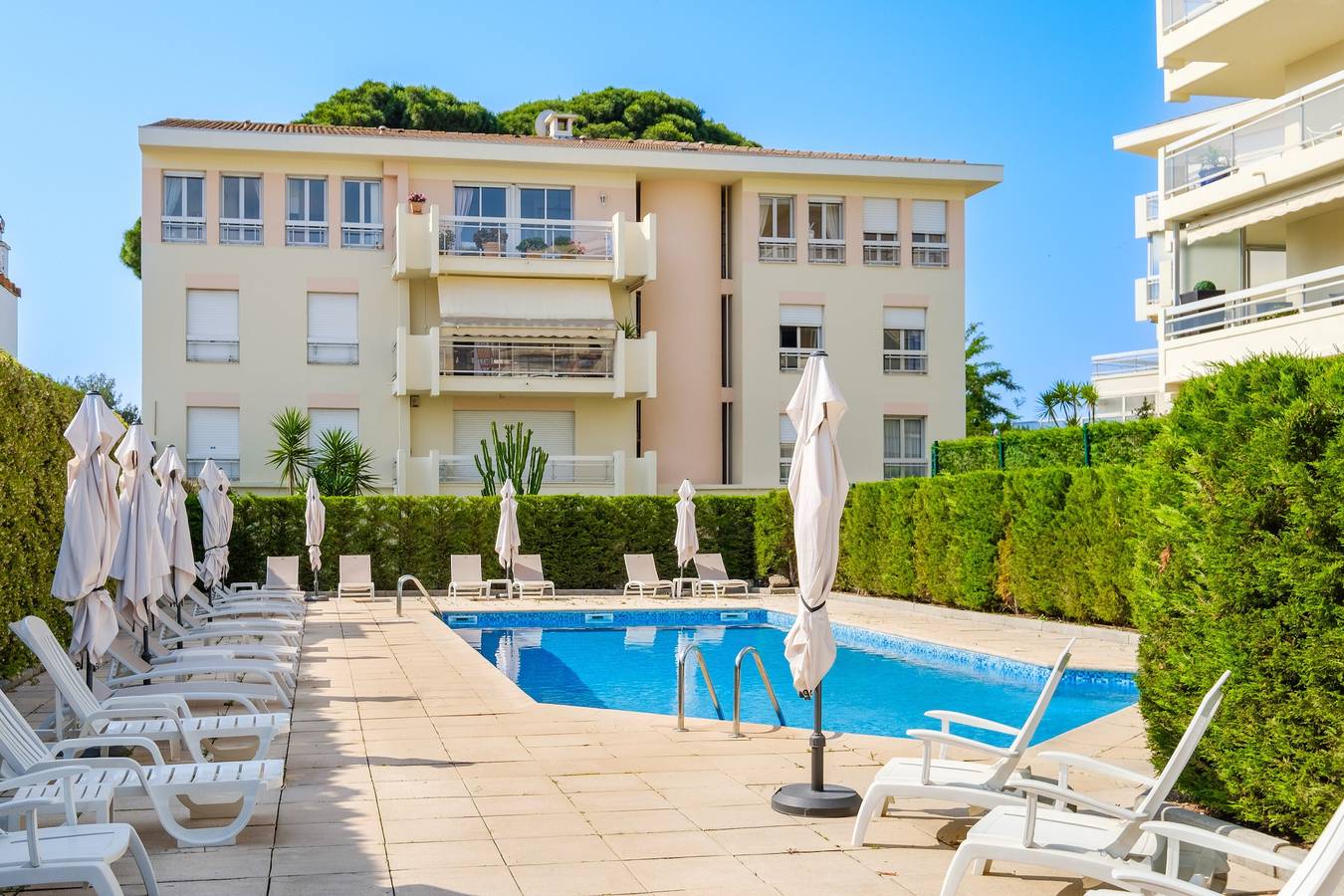 Estudio entero, Estudio 'Bellevue Cannes' con vistas a la montaña, piscina compartida y aire acondicionado in Cannes, Costa mediterránea (Francia)