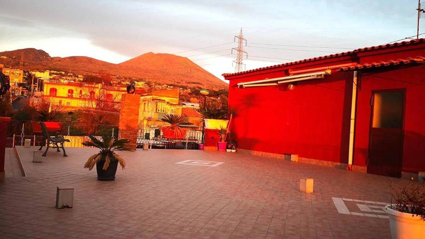 Chambre d’hôte pour 4 personnes, avec jardin, animaux acceptés à Ercolano - 2