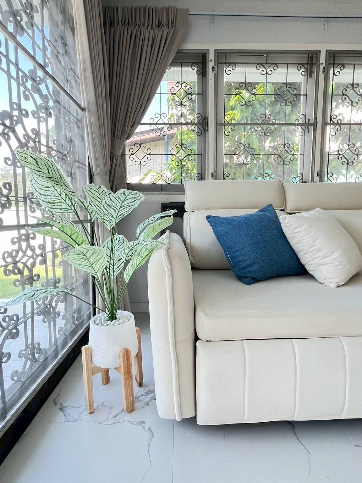 5 beds 452sqm with Private garden Pet-friendly Cctv quiet and homey in Bangkok, Thailand