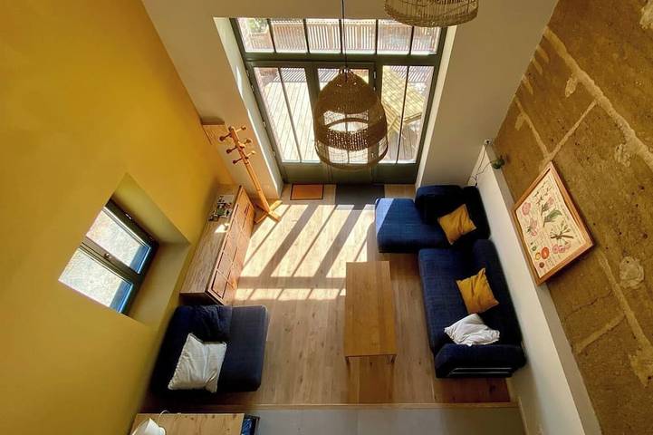 Gîte pour 7 personnes, avec Terrasse à La Tour-de-Salvagny
