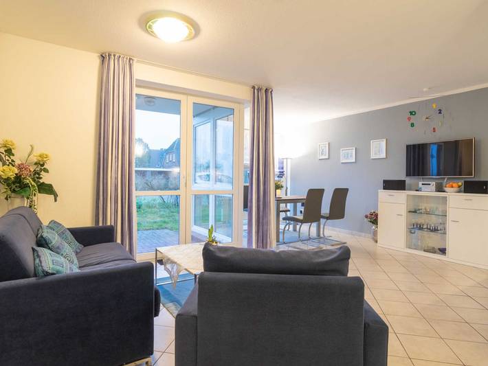Ferienwohnung für 3 Personen, mit Garten und Ausblick sowie Terrasse in Nordstrand