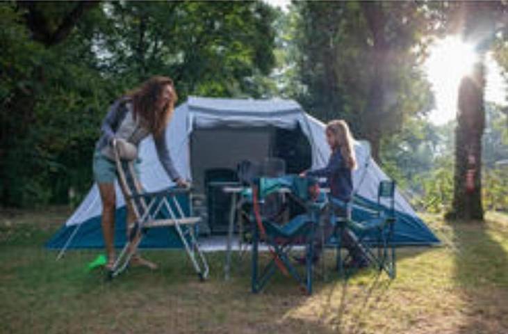 Camping pour 4 personnes, avec vue