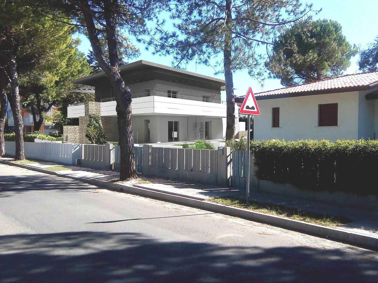 Hel lejlighed, Apartment 'Teresa' with Shared Pool, Private Terrace and Air Conditioning in Bibione, Venice Provinsen