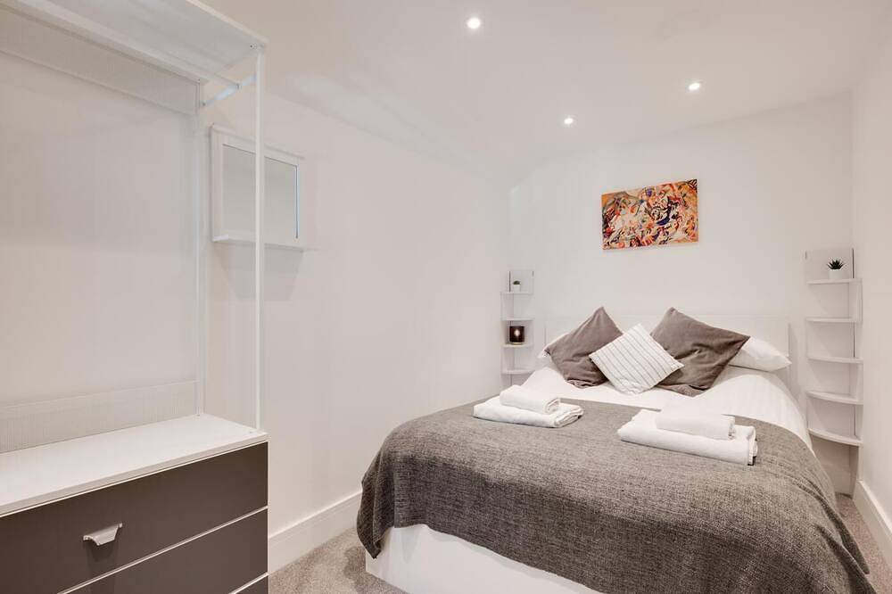 3 Bed in Brixham (oc-sdpira) in Brixham, Torbay