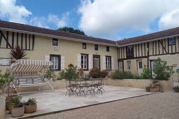 Maison d’hôte pour 8 personnes, avec jardin à Estampes