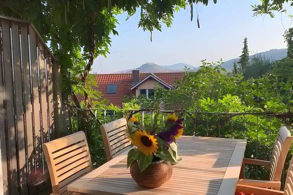 Ganze Wohnung, Ferienwohnung 'Anke' mit Privatterrasse, Balkon und Wi-Fi in Grunern, Staufen im Breisgau