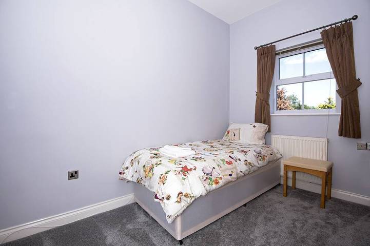 Kirkwood Drive - parfait pour les personnes visitant / travaillant à Durham in Durham, Comté de Durham